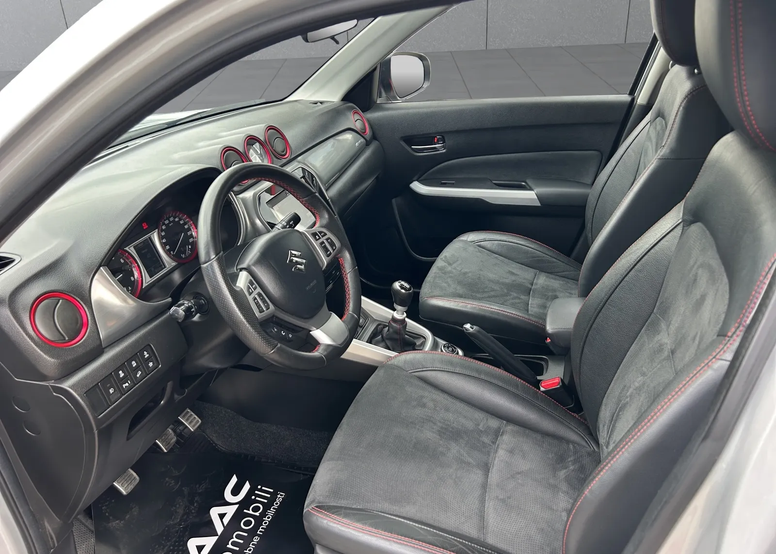 Zunanja slika - Suzuki Vitara - 1,4 Boosterjet S - 6