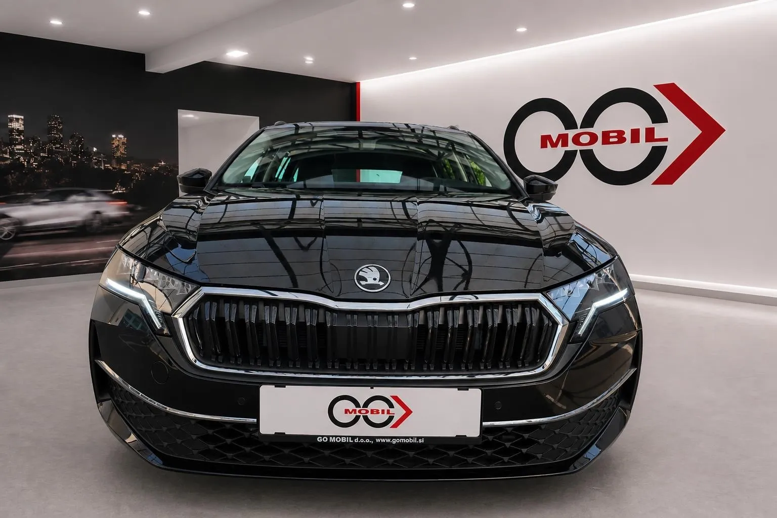 Zunanja slika - Škoda Octavia - Combi 2.0 TDI Selection DSG - SLO - 2