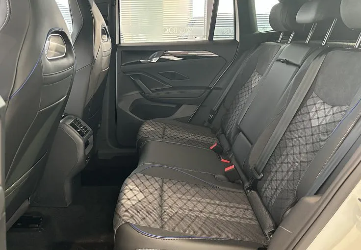 Zunanja slika - Volkswagen Tiguan - 2.0 TDI DSG R-Line ASISTENCE - 10