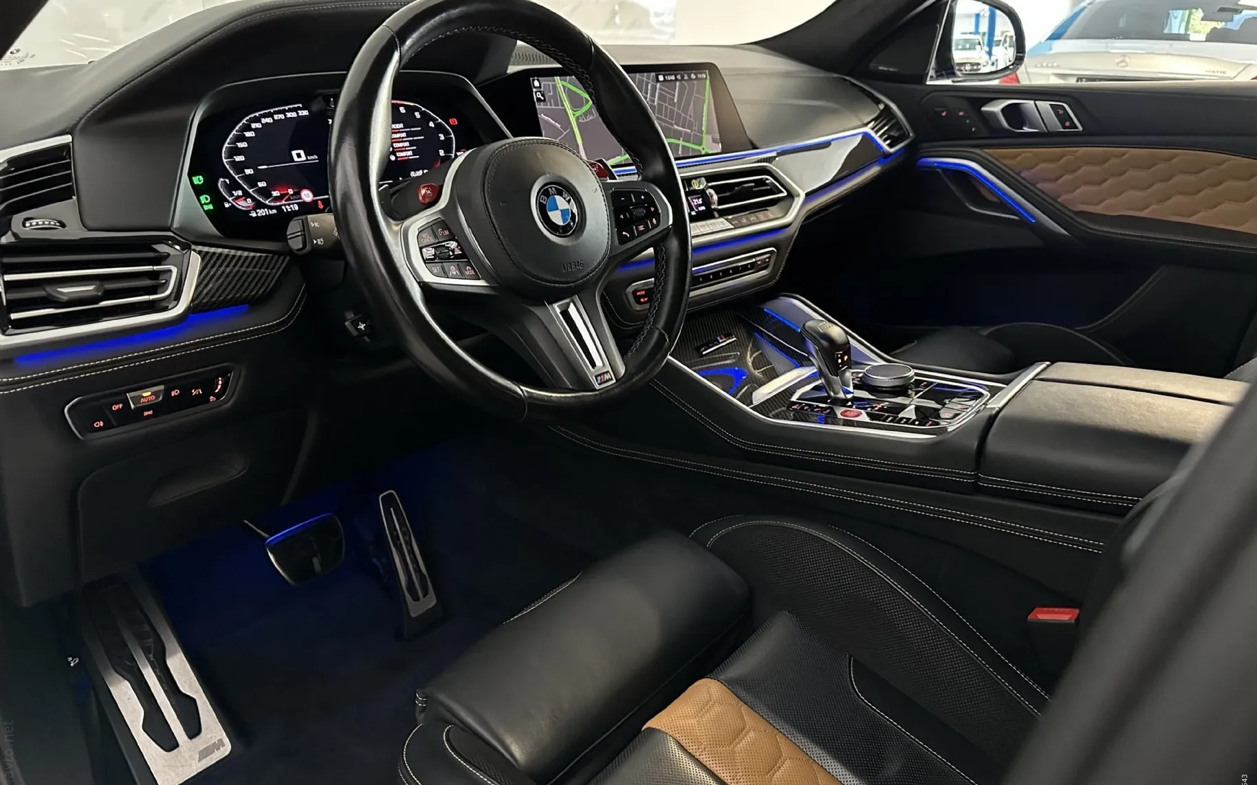 Zunanja slika - BMW serija X6: - M Competition|Laser|SoftC|360K|Masaža|Hlaj|Harman. - 6