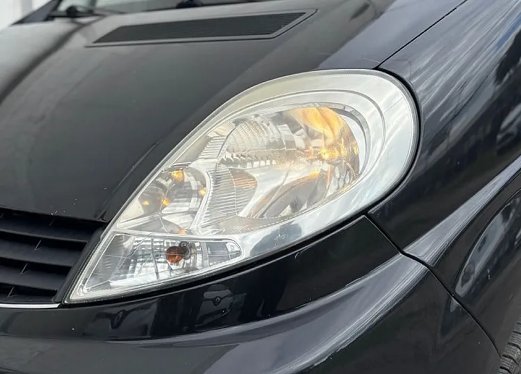 Zunanja slika - Renault Traffic - 2.0 DCi 90 - 6