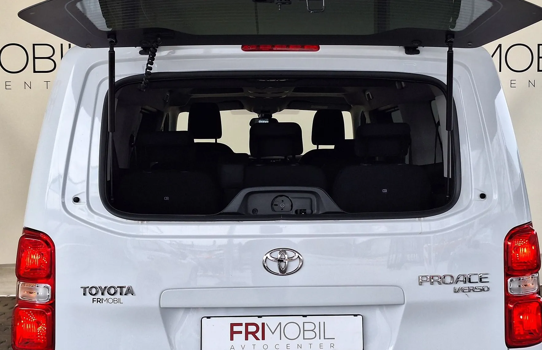 Zunanja slika - Toyota Proace - Verso 2.0 D-4D Family Long - 7