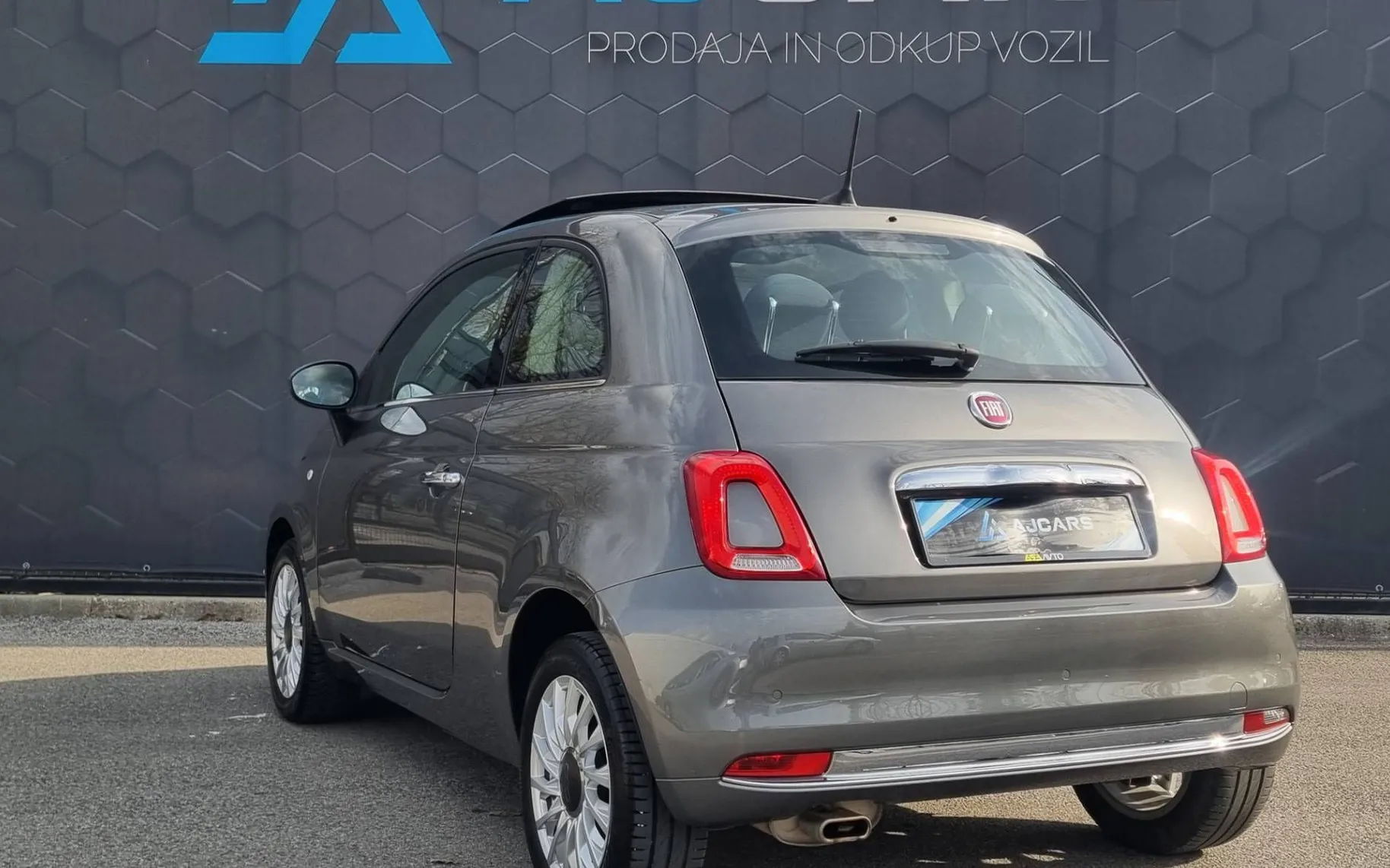 Zunanja slika - Fiat 500 - 1.2 Lounge-Panorama-2xLED-PDC-Tempmat-Touchscreen - 5