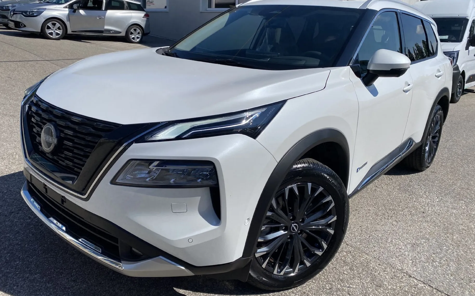 Zunanja slika - Nissan X-Trail - 1.5 HEV E-4ORCE 213 TEKNA - 2