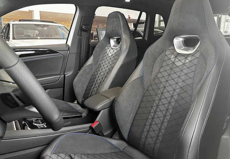 Zunanja slika - Volkswagen Tiguan - R-Line 4JOY 2.0 TDI DSG - 9