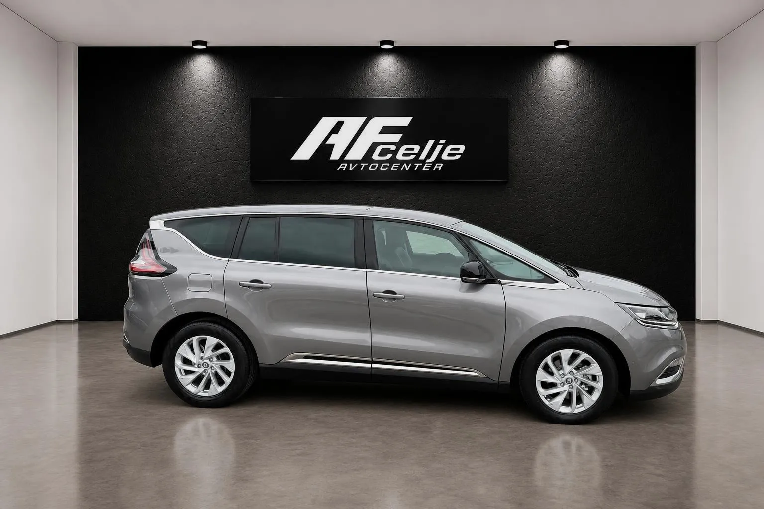Zunanja slika - Renault Espace - 1.6 DCI-AUT-7 SEDEŽEV-177.000km-LIZING ZA TUJCE-.. - 4