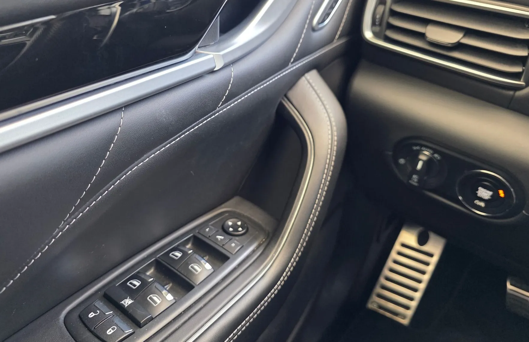 Zunanja slika - Maserati Levante - 3.0 V6 GranSport-ZRAČNO-SOFTCLOSE-KAM-GR.SED - 15
