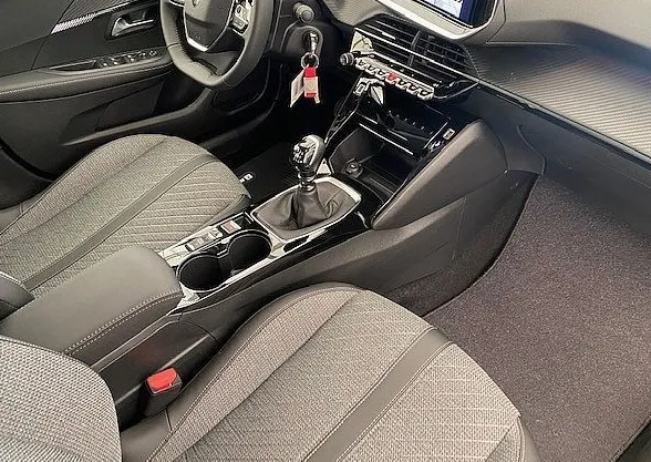 Zunanja slika - Peugeot 208 - ALLURE PureTech 100 - 12