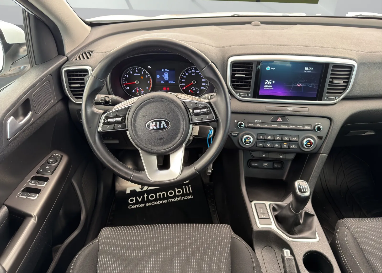 Zunanja slika - KIA Sportage - 2WD 1,6 GT-Line - 8