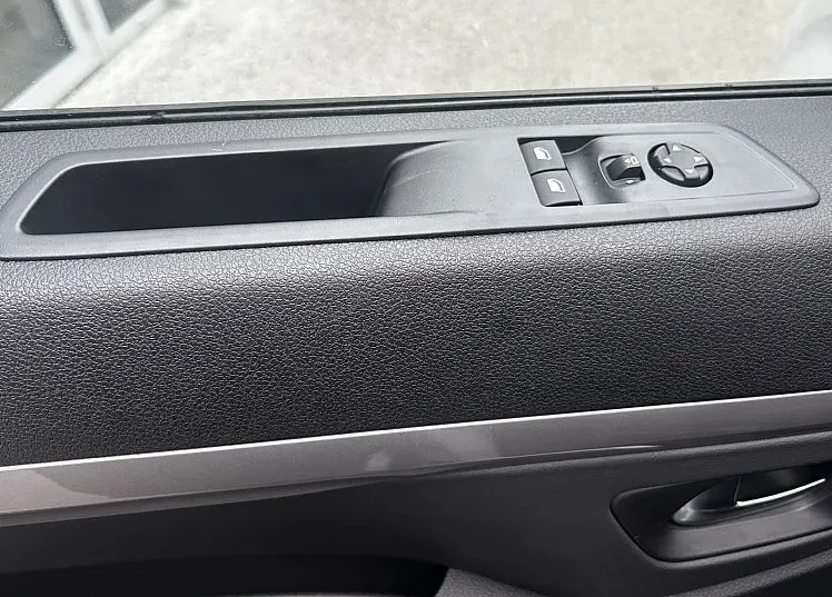 Zunanja slika - Citroën Spacetourer - PLUS M 2.2 180 EAT8 - 15