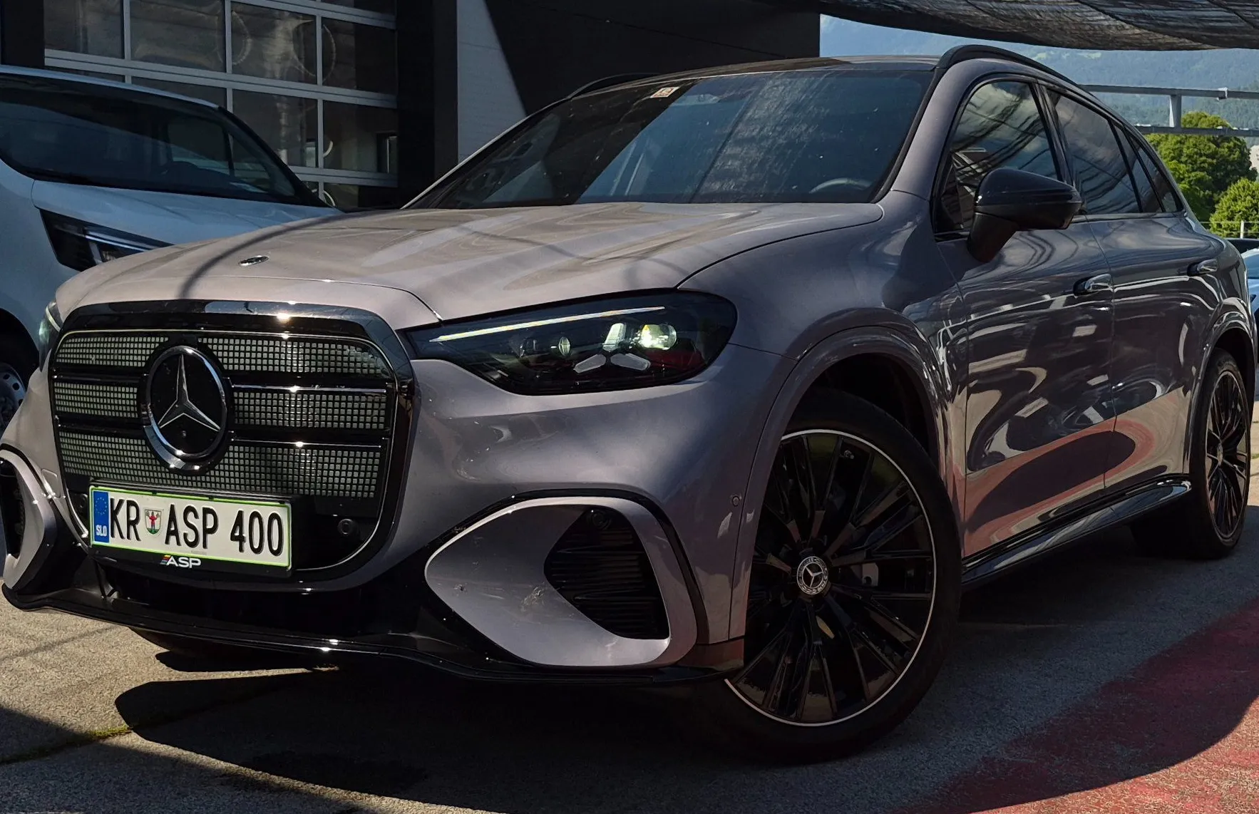 Zunanja slika - Mercedes-Benz GLC-Razred - GLC 400 4MATIC AMG Line EQ - 1