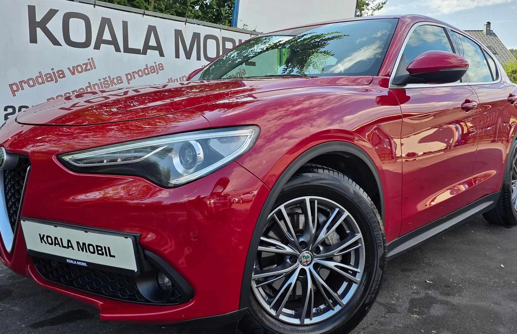 Zunanja slika - Alfa Romeo Stelvio - 2.2 DIESEL 180 AVT. LED-ALU PALTIŠČA-NAVI - 1