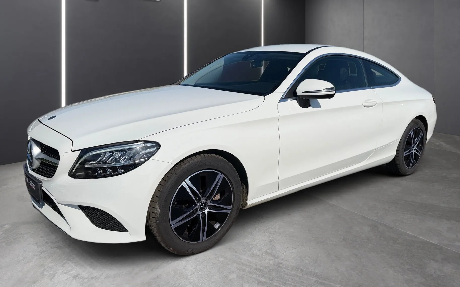 Zunanja slika - Mercedes-Benz C-Razred - C Coupe 180-SLO poreklo-LED-Vzvratna kamera - 1