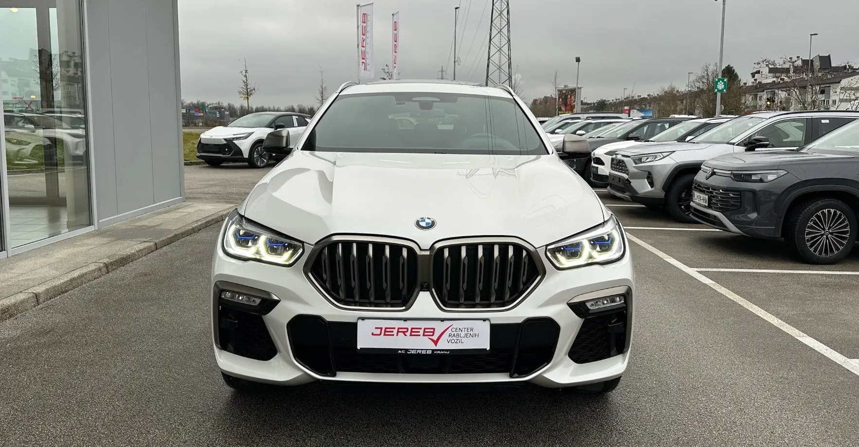Zunanja slika - BMW X6 - serija : xDriveM50i Avt.|PANO|Bowers   Wilkins|SLO| - 8