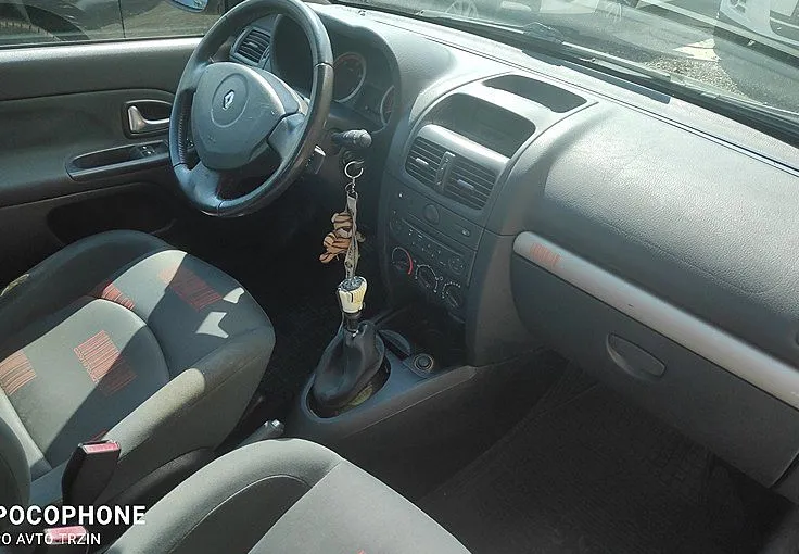 Zunanja slika - Renault Clio - 1.5 dCi Extreme-5 VRAT-KLIMA-USNJEN VOLAN-VEL.SERV - 9