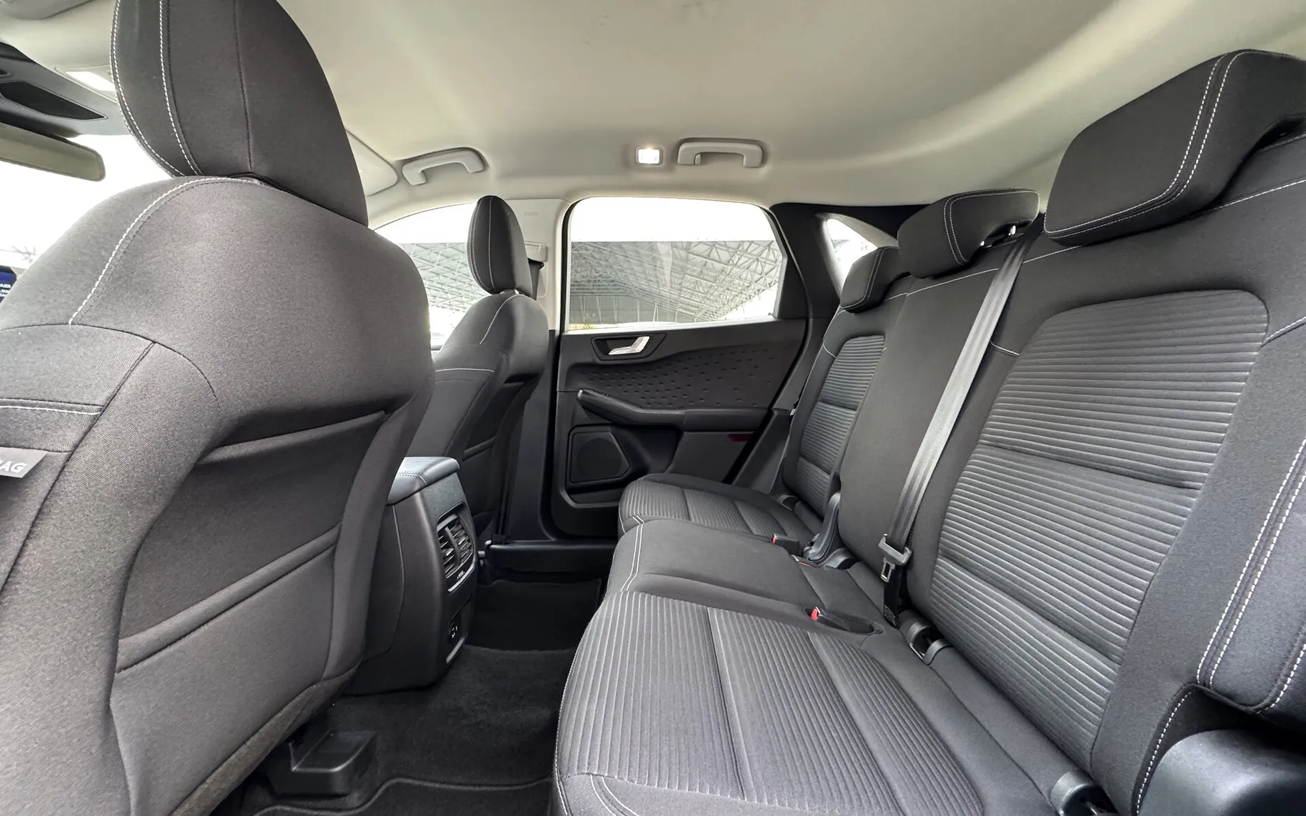 Zunanja slika - Ford Kuga - Titanium 1.5 EcoBoost 150KM SLO 1.LASTNIIK ODLIČNA - 9