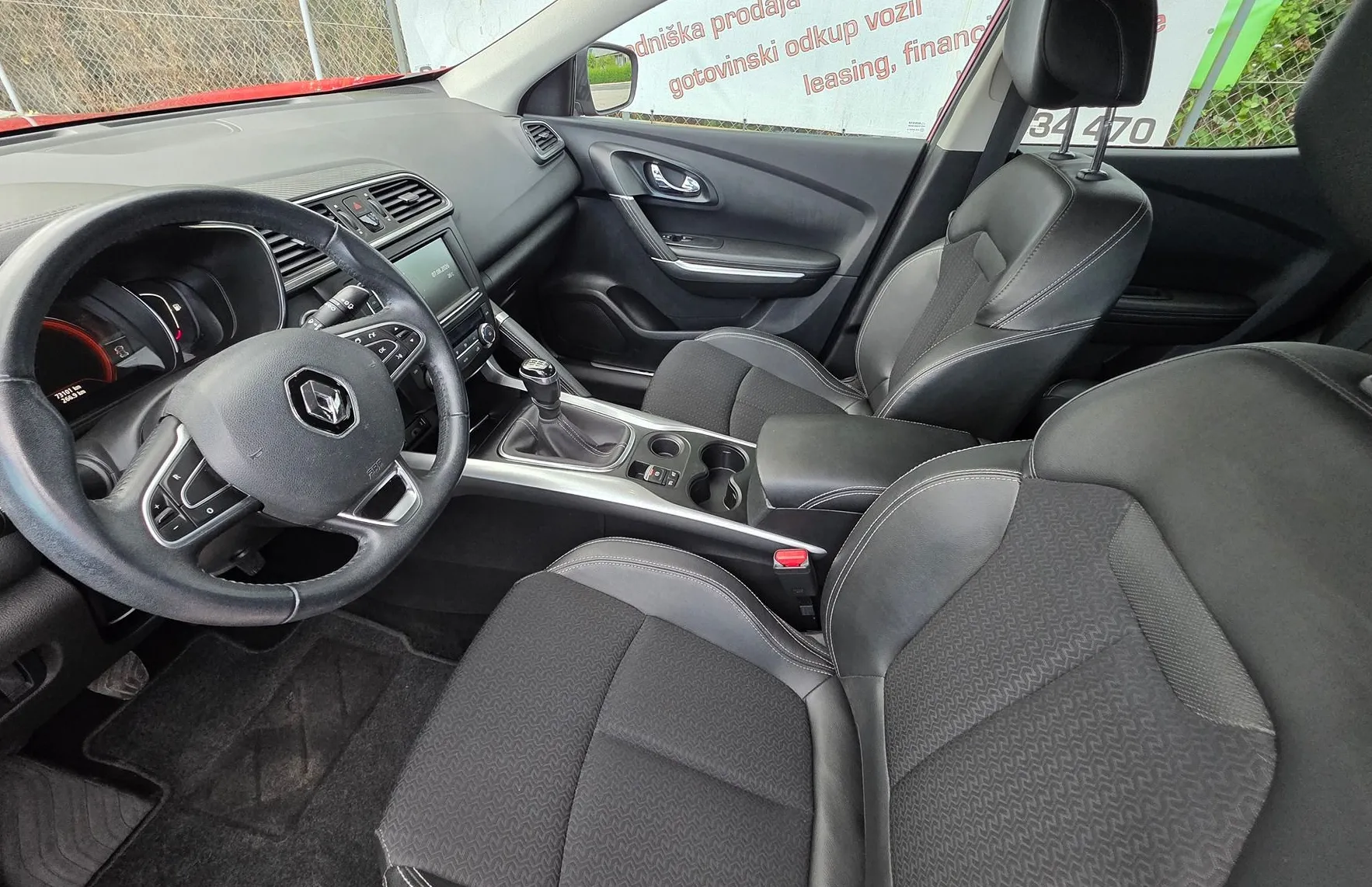 Zunanja slika - Renault Kadjar - dCi 110 BOSE LED-NAVI-KAMERA-NAVI-ALU-VIRUTAL - 10