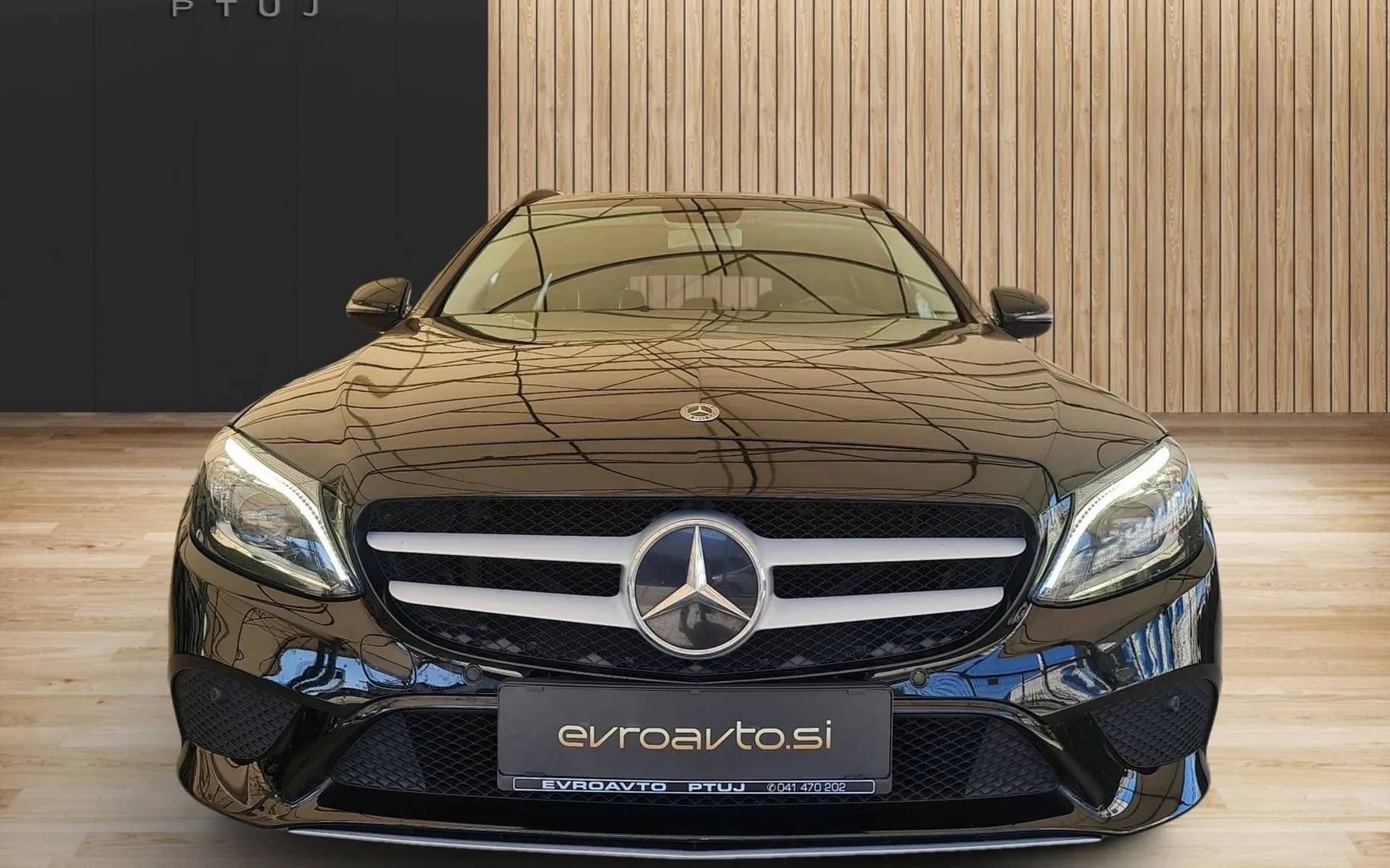 Zunanja slika - Mercedes-Benz C-Razred - C 200 d T Avt.Redno servisiran pooblaščen servis.. - 1