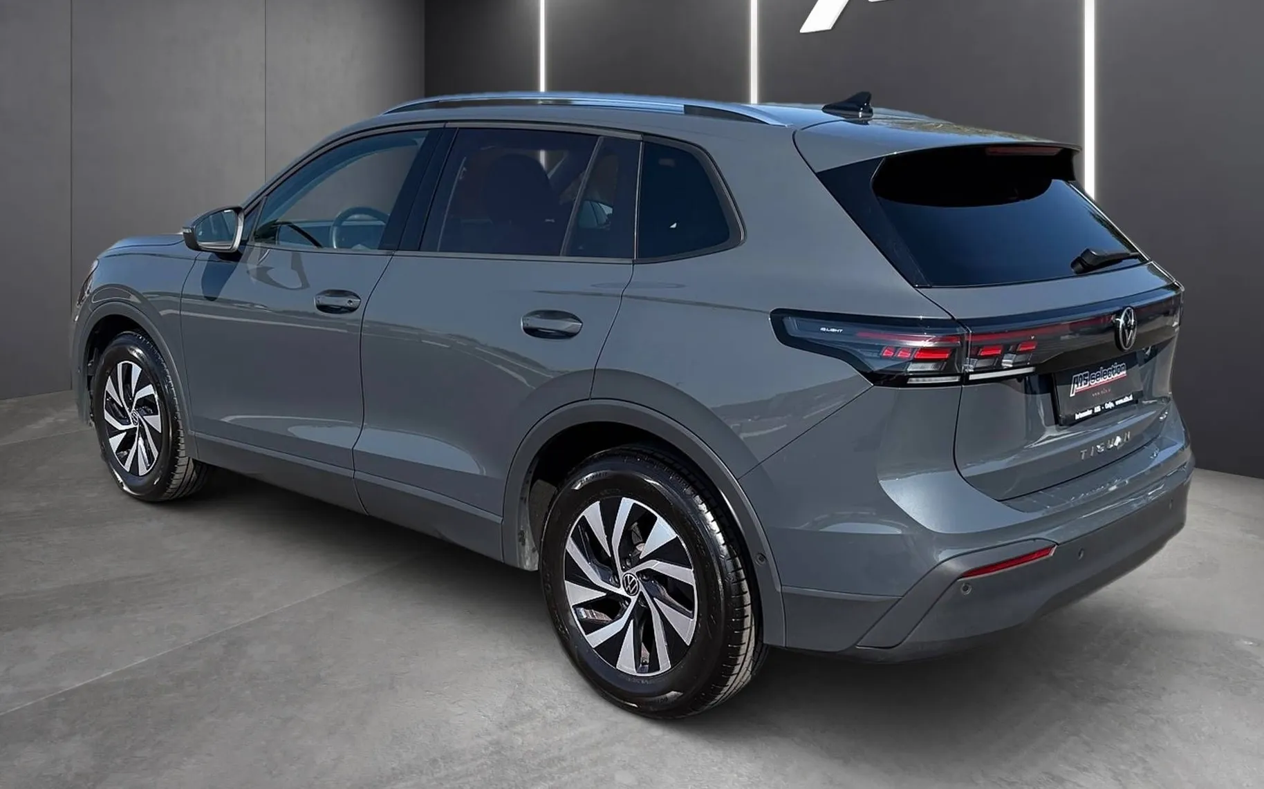 Zunanja slika - Volkswagen Tiguan - 1.5 eTSI BMT 4All DSG - 4