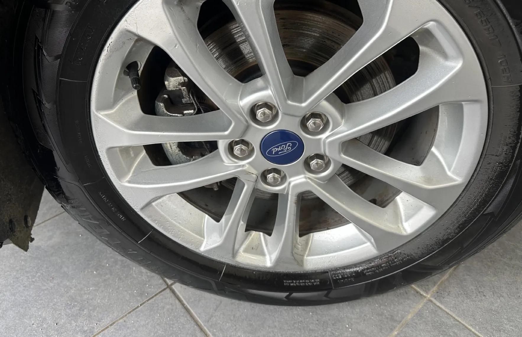 Zunanja slika - Ford Kuga - 2.5 190CV BVA6.KAMERA.NAVI.LED.ALU.2022.112 KW - 4