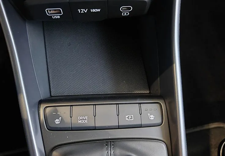 Zunanja slika - Hyundai Bayon - 1.0 T-GDI 90 STYLE WINTER PAKET - 9