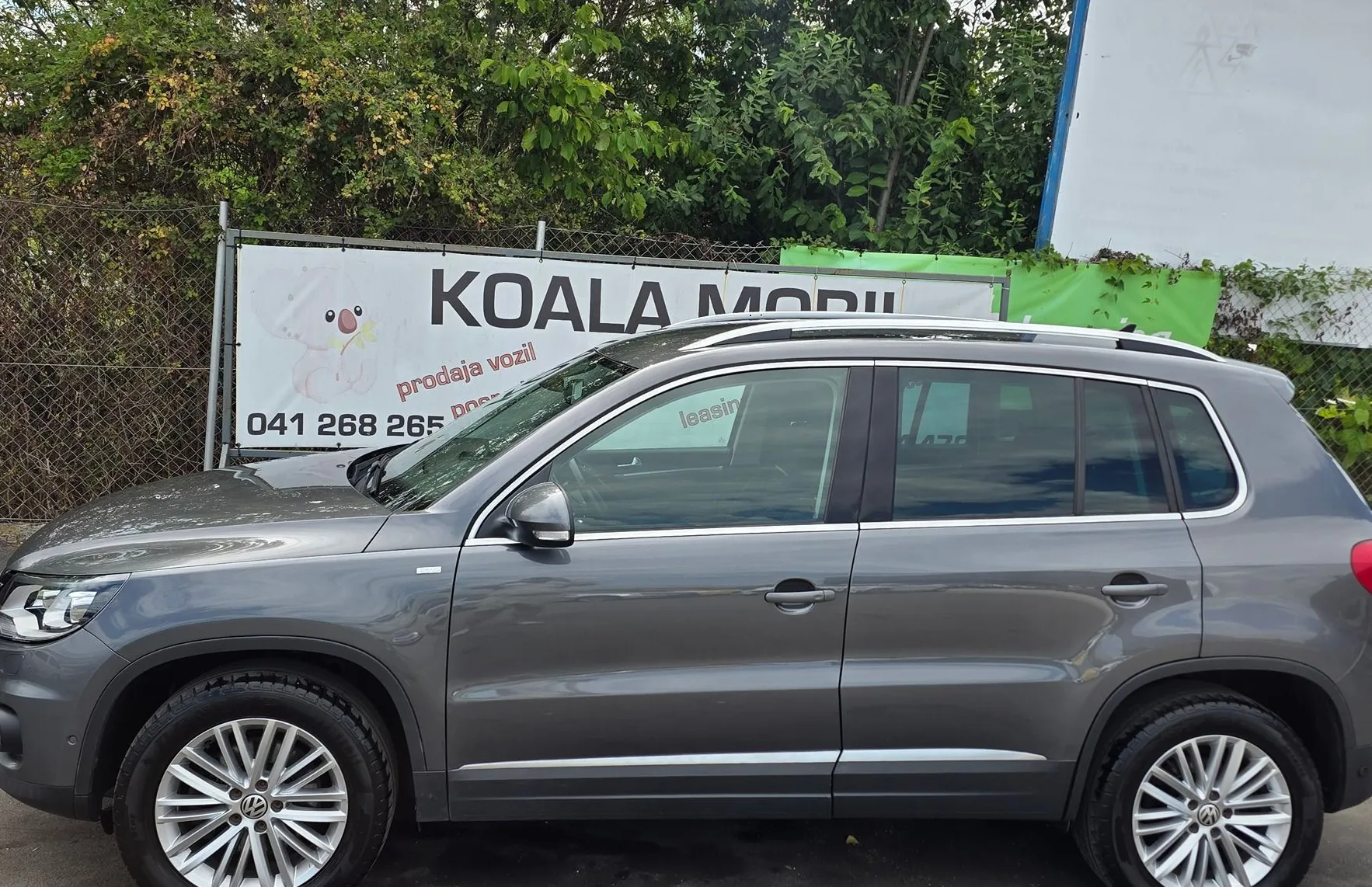 Zunanja slika - Volkswagen Tiguan - 2.0 TDI 4MOTION BMT XENON-GRETJE-KAMERA-GRETJE SŽ - 7