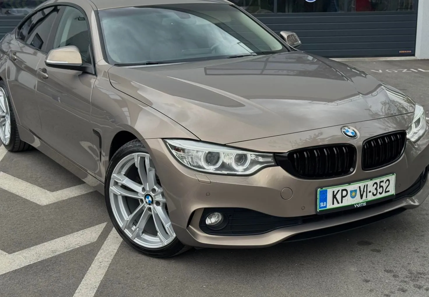 Zunanja slika - BMW Serija 4 - Gran Coupe: 420d Gran Coupé  SHADOW - 3