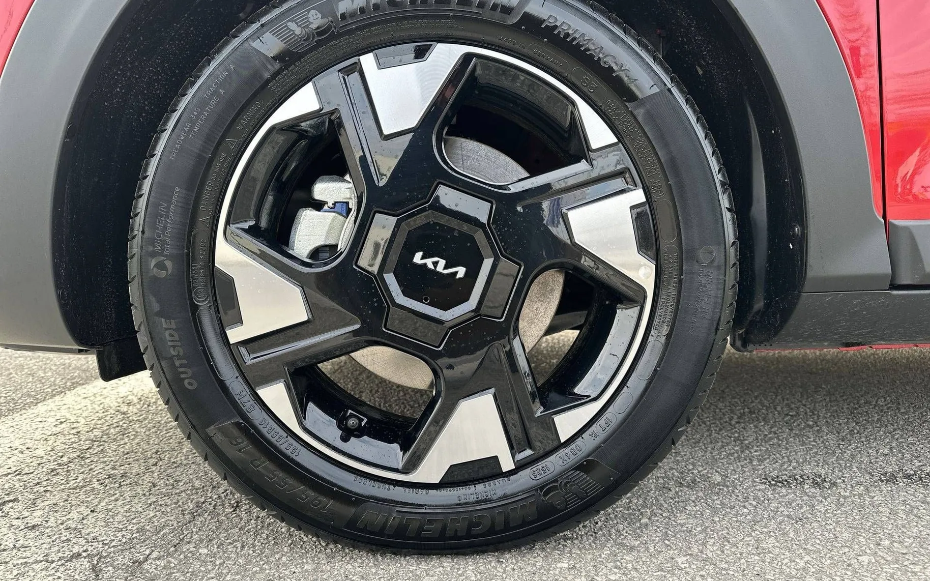 Notranja slika - KIA Stonic - 1.0 T-GDi EX Pulse M T... - 9
