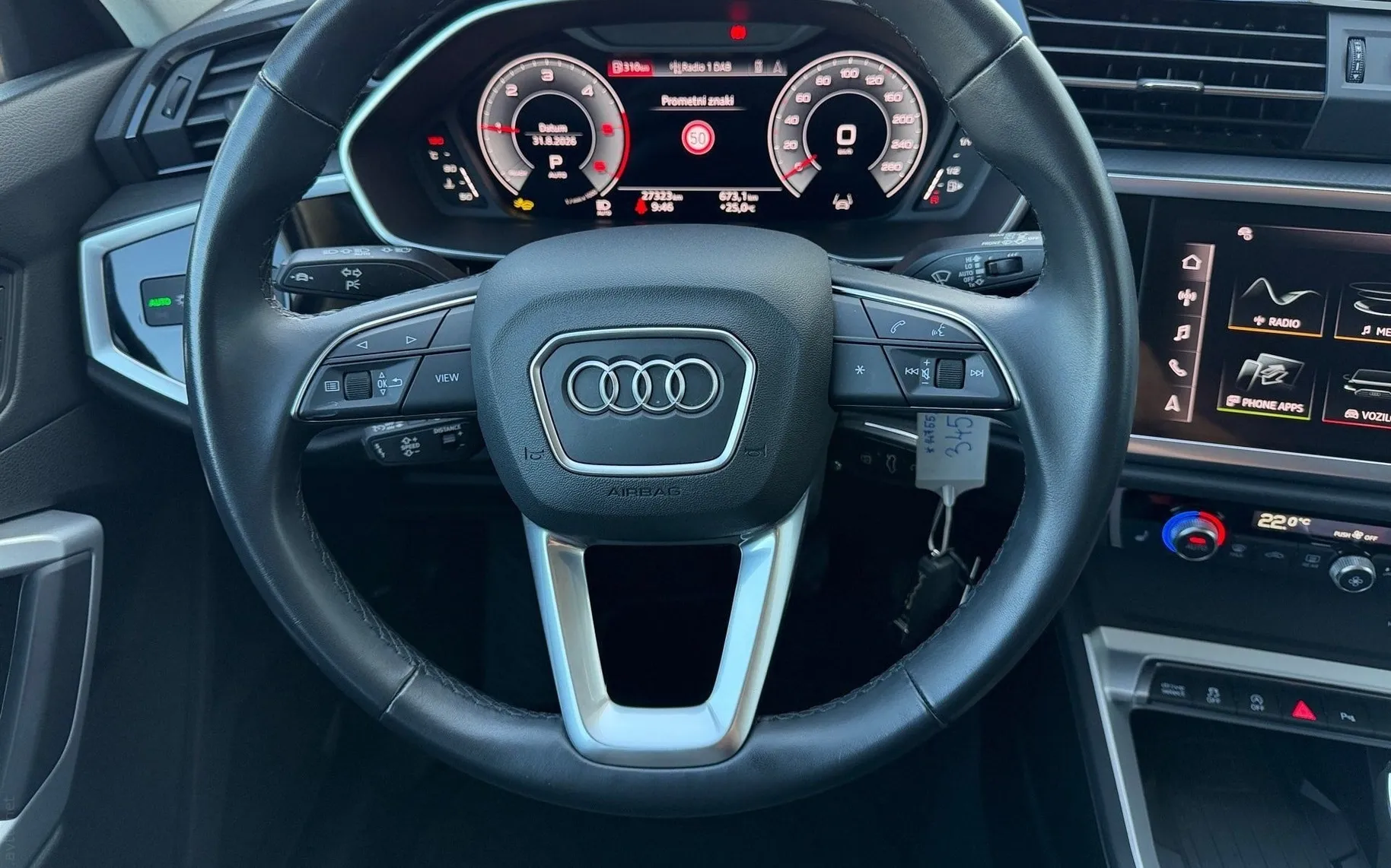 Notranja slika - Audi Q3 Sportback - 35 TDI S tronic Advanced-Mrtvi kot-ACC-Kamera..... - 8