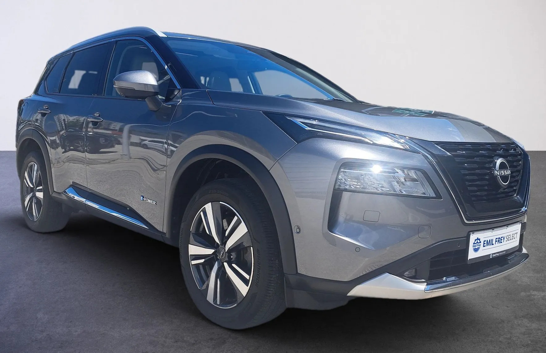 Zunanja slika - Nissan X-Trail - ePOW 4WD TEKNA - 1