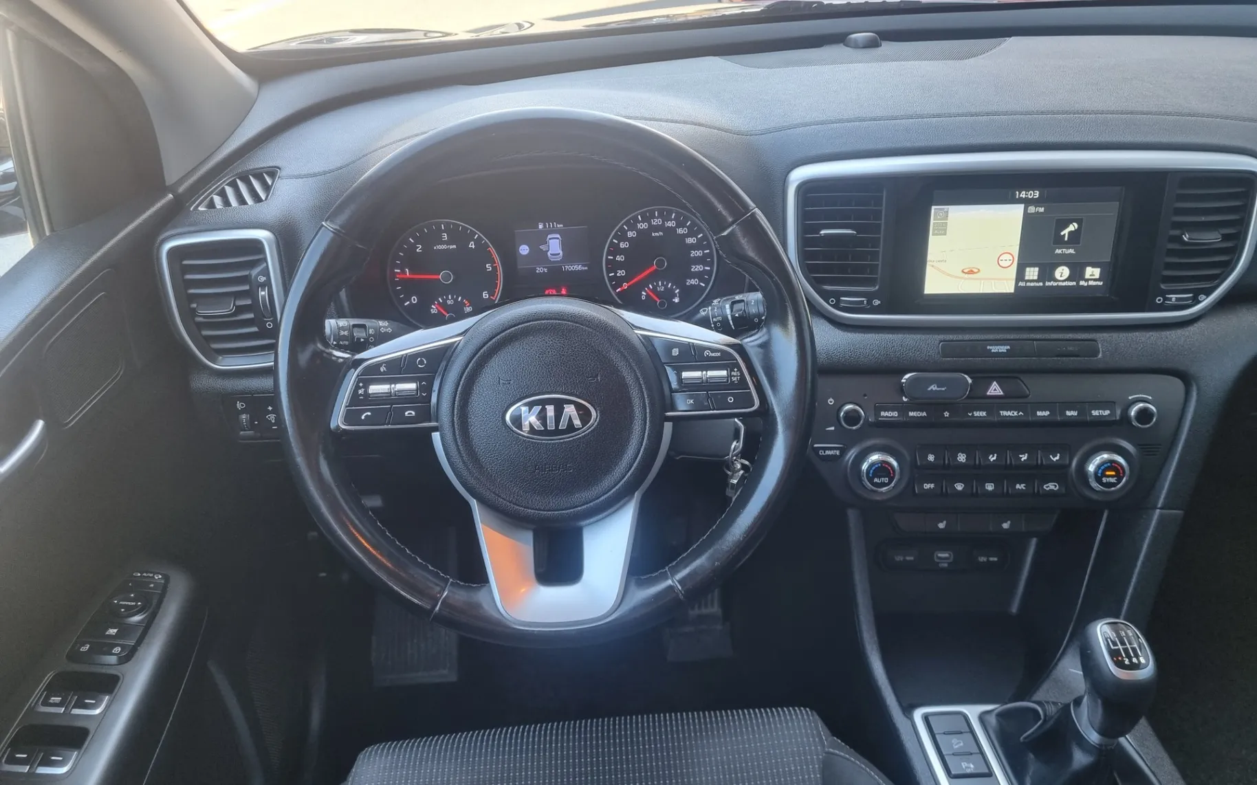 Zunanja slika - KIA Sportage - 2WD 1.6 TD - SLOVENSKI + 1. LASTNIK + ZGODOVINA - 30