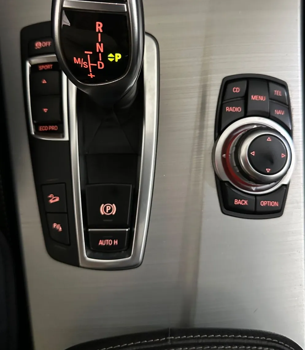 Zunanja slika - BMW X3 - serija : xDrive35d Avt. MSPORT-19COL-KAMERA-HUD-NAVI-USNJE - 15