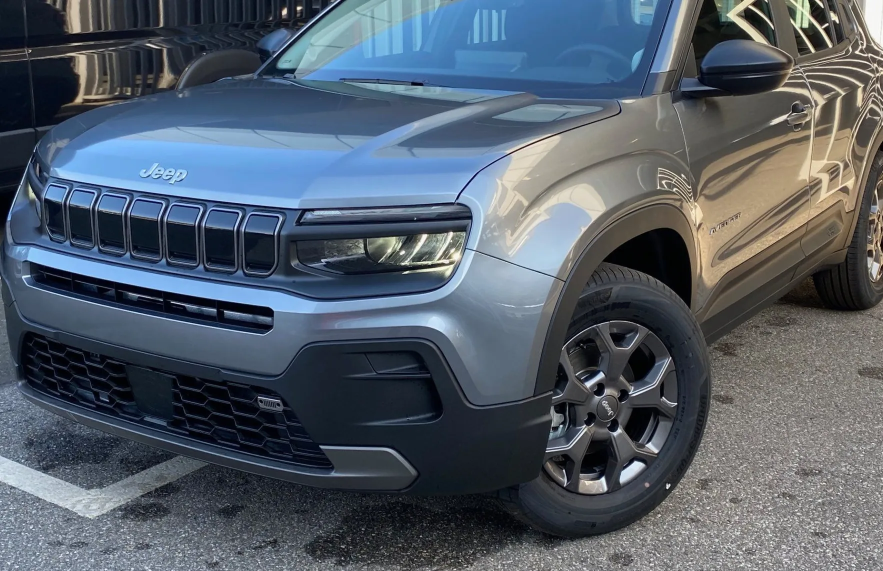Zunanja slika - Jeep Avenger - 1.2 GSE 100 Longitude - 2