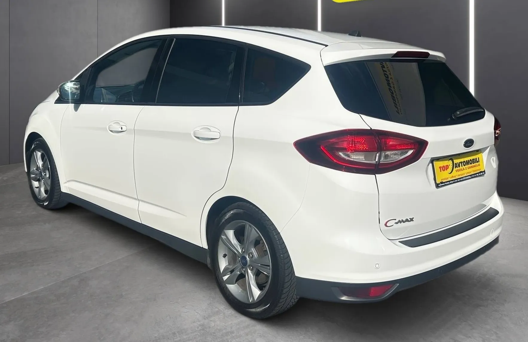 Zunanja slika - Ford C-MAX - 1.5 TDCi LED NAVI TEMP PDC SLOVENSKI 1.LASTNIK - 5