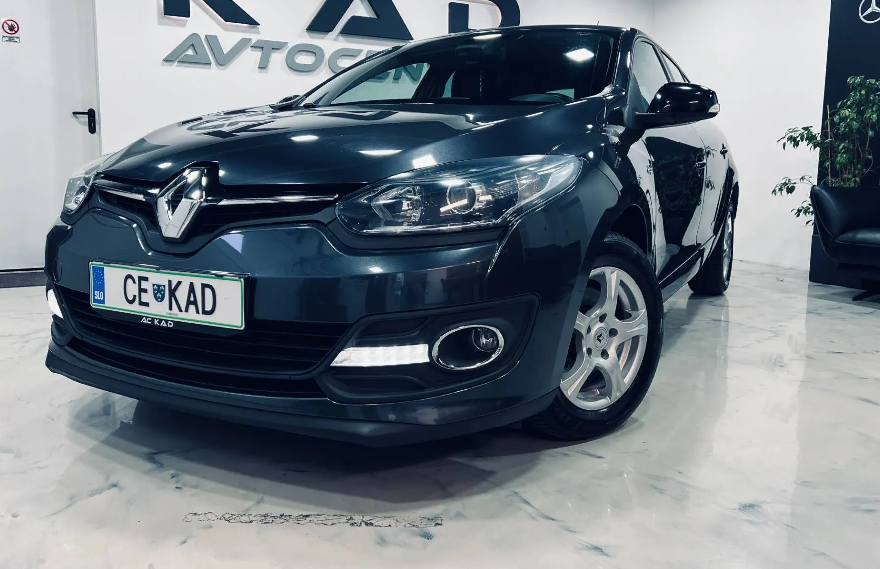 Zunanja slika - Renault Mégane - Megane Limited Edition 1.6 16V... OPOMBA -v okvari... - 1