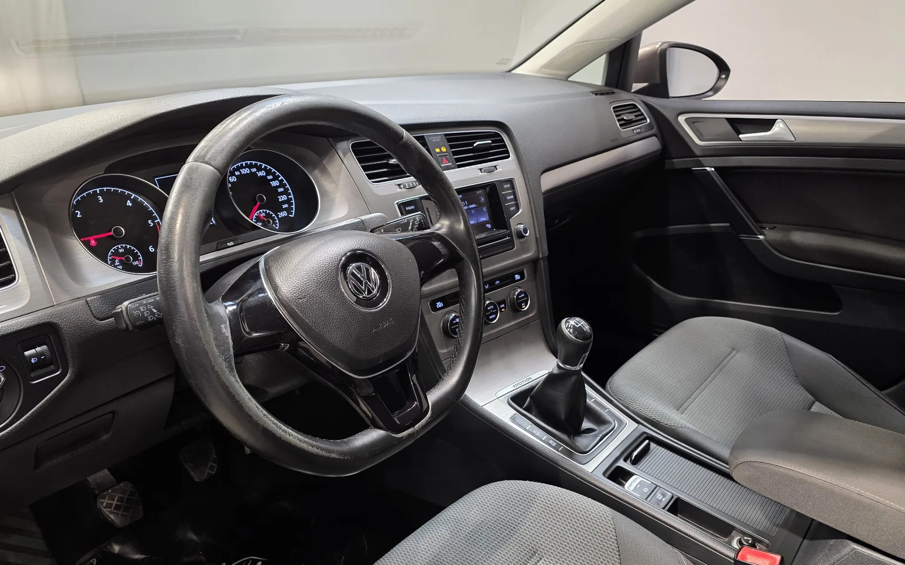 Zunanja slika - Volkswagen Golf - 4MOTION 2.0TDI BMT 1.LAST SLO TEMP ALU KLJUKA - 6