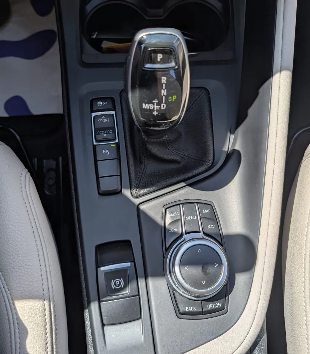 Zunanja slika - BMW X1 - serija : 18d Advantage|BeigeUSNJE|navi|AC|fulLED|2xPDC - 13