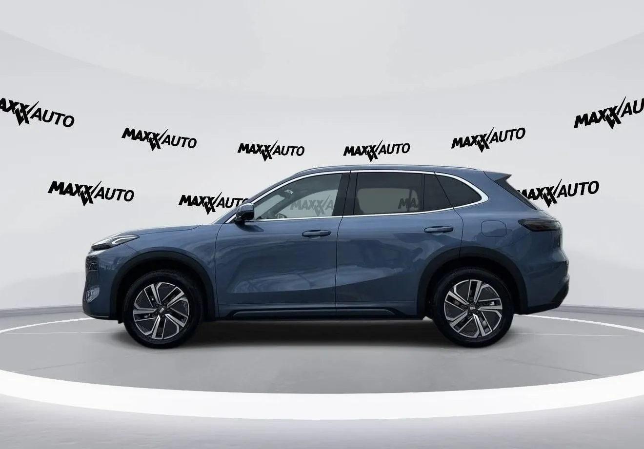 Notranja slika - Geely StarRay EM-i - Plug-In Hybrid 1.5 Max Avt... - 8