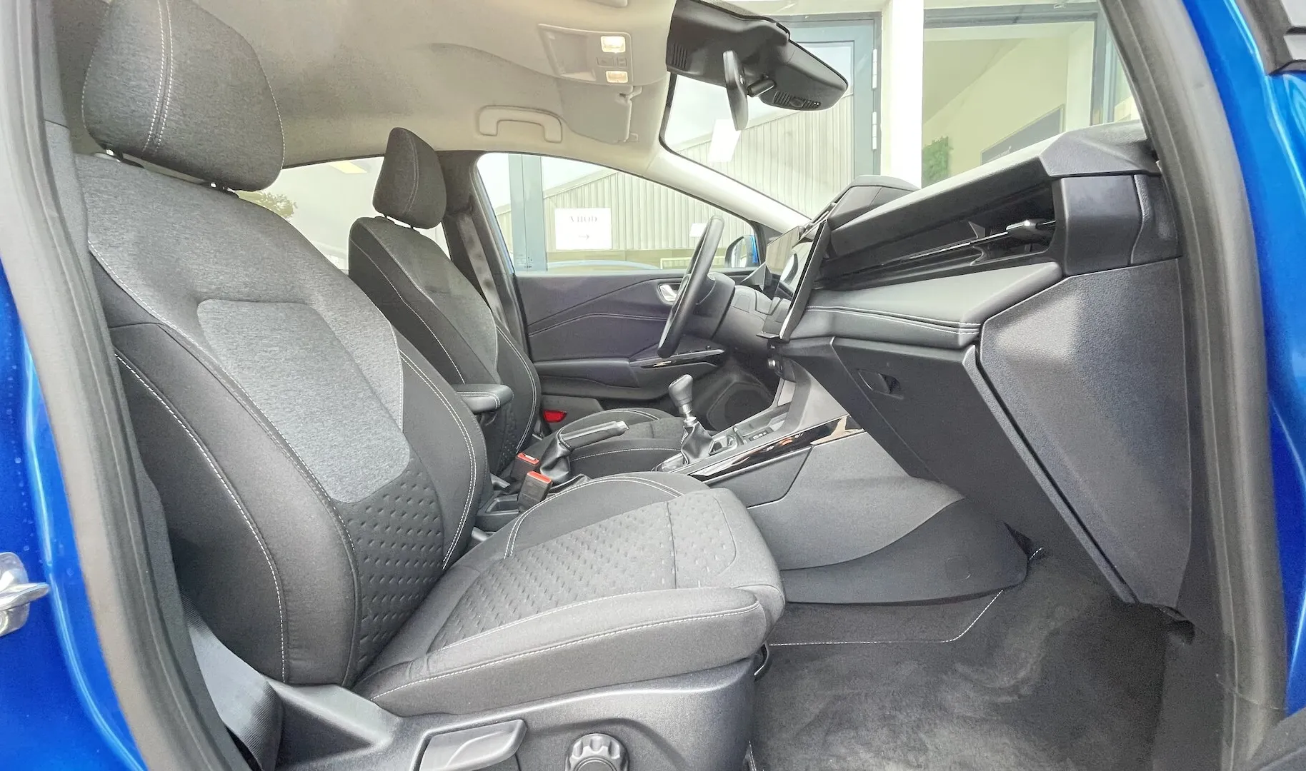 Zunanja slika - Ford Puma - 1.0 EcoBoost Hybrid MHEV TITANIUM SLO 1.LAST. - 11