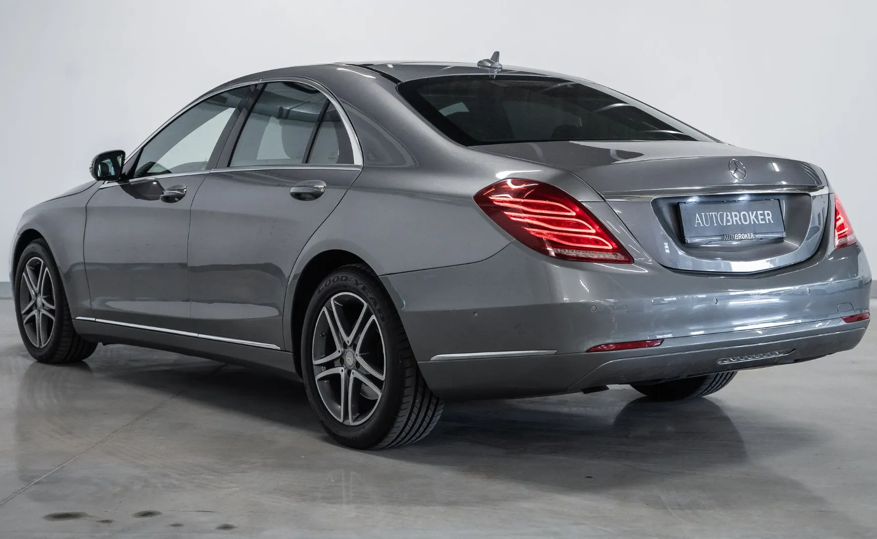 Zunanja slika - Mercedes-Benz S-Razred - S 350d 4M Bluetec - 7