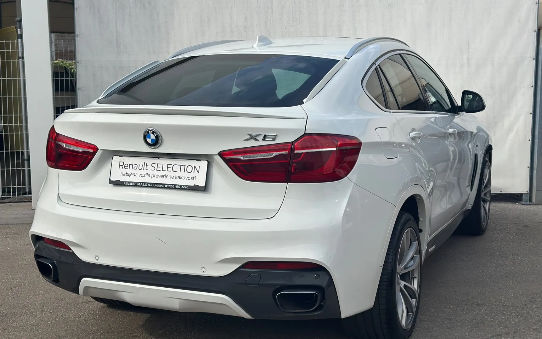 Zunanja slika - BMW X6 - xDrive 40d Avt. B O-360-Zračno-Head up-Memory-LED - 2