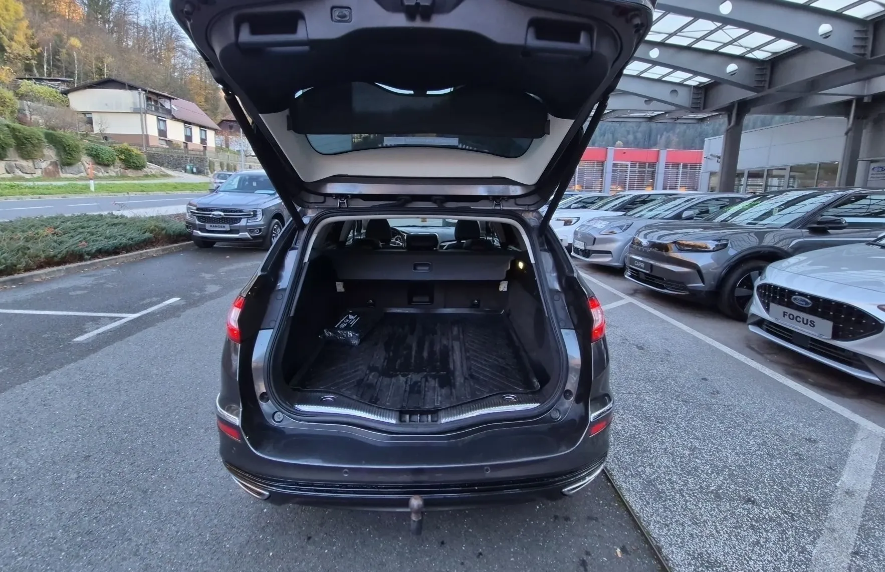 Zunanja slika - Ford Mondeo - Karavan Vignale 2.0 TDCi 210PS Bi-Turbo Powershift - 9