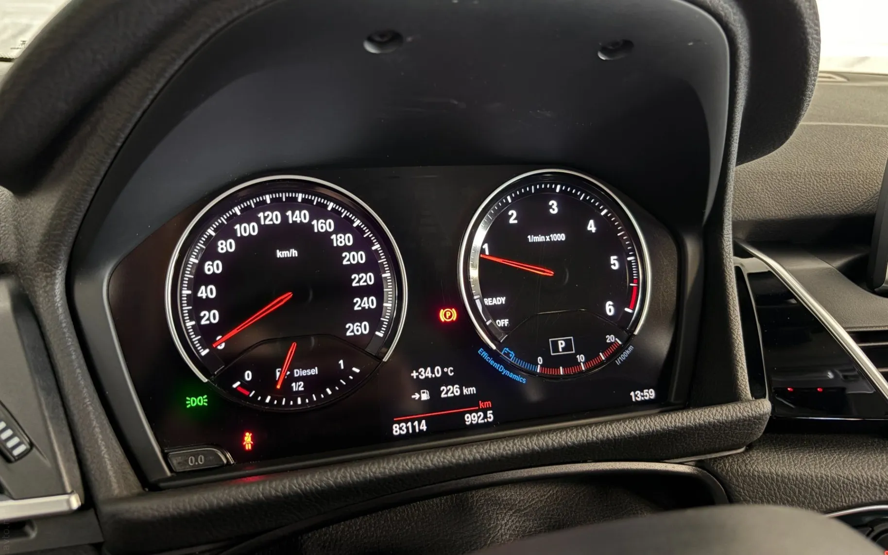 Notranja slika - BMW serija 2 Active Tourer: - 218d - Slovensko poreklo - Kamera - Tempomat - P.. - 11