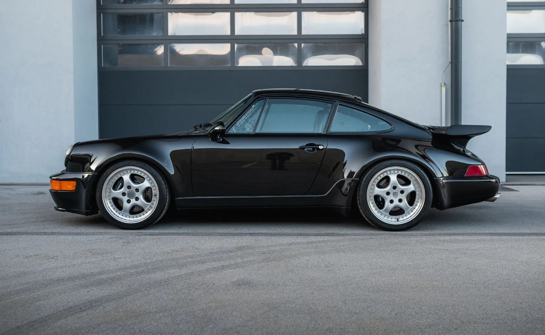Zunanja slika - Porsche 911 - 964 Turbo 3.3 - BAD BOY - ZA POZNAVALCE - 8