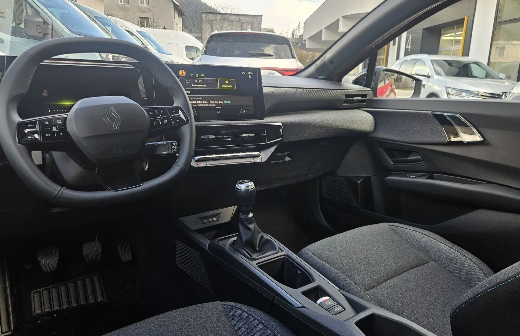 Zunanja slika - Renault Clio - Evolution TCE 115 - 5