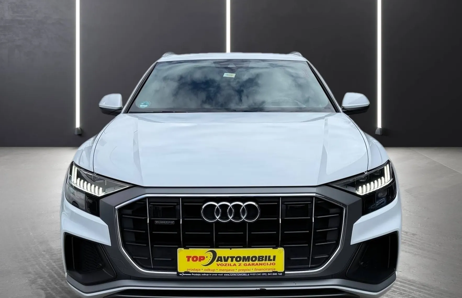 Zunanja slika - Audi Q8 - 50 TDI QUATTRO S-LINE MATRIX PERLA BELA HEAD UP - 12
