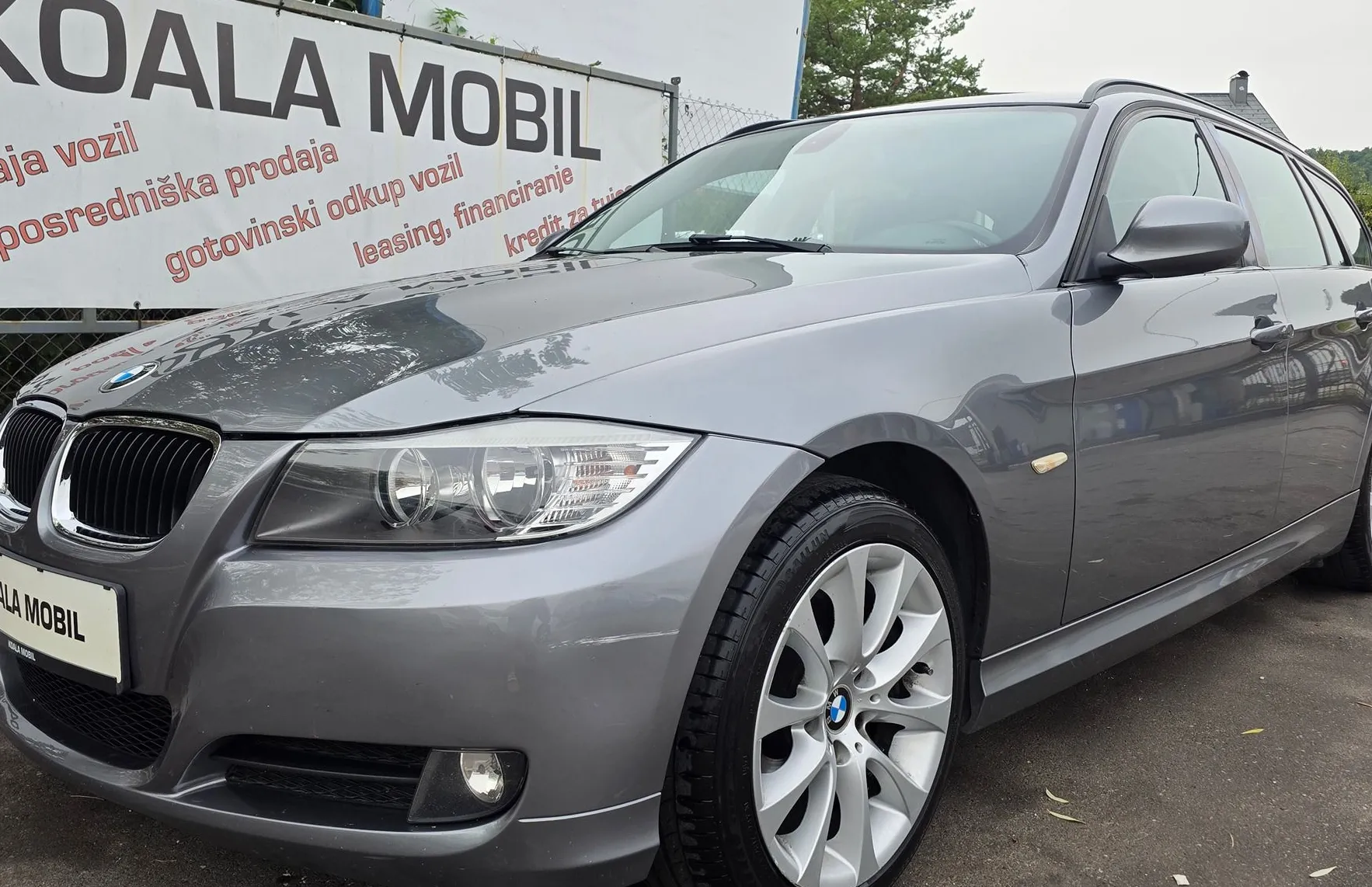 Zunanja slika - BMW Serija 3 - Touring: 318D TOURNING PROF. NAVI-ALU PLATIŠČA-PDC - 20