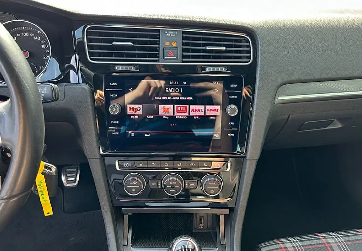 Zunanja slika - Volkswagen Golf - 2.0 GTI BMT - 8