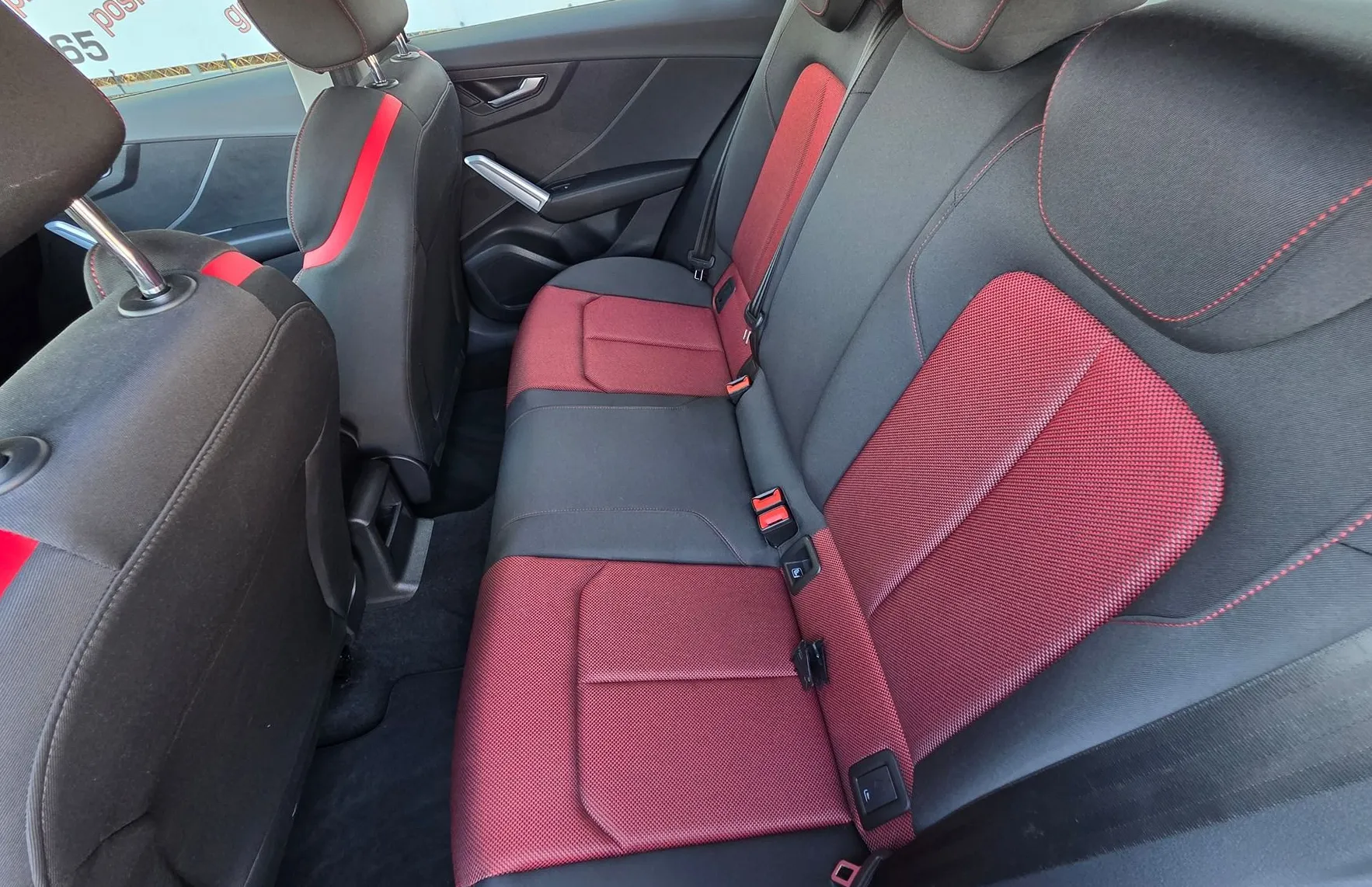 Zunanja slika - Audi Q2 - 30 TFSI SPORT LED-ALU PLATIŠČA-NAVI-1.LASTNIK - 14
