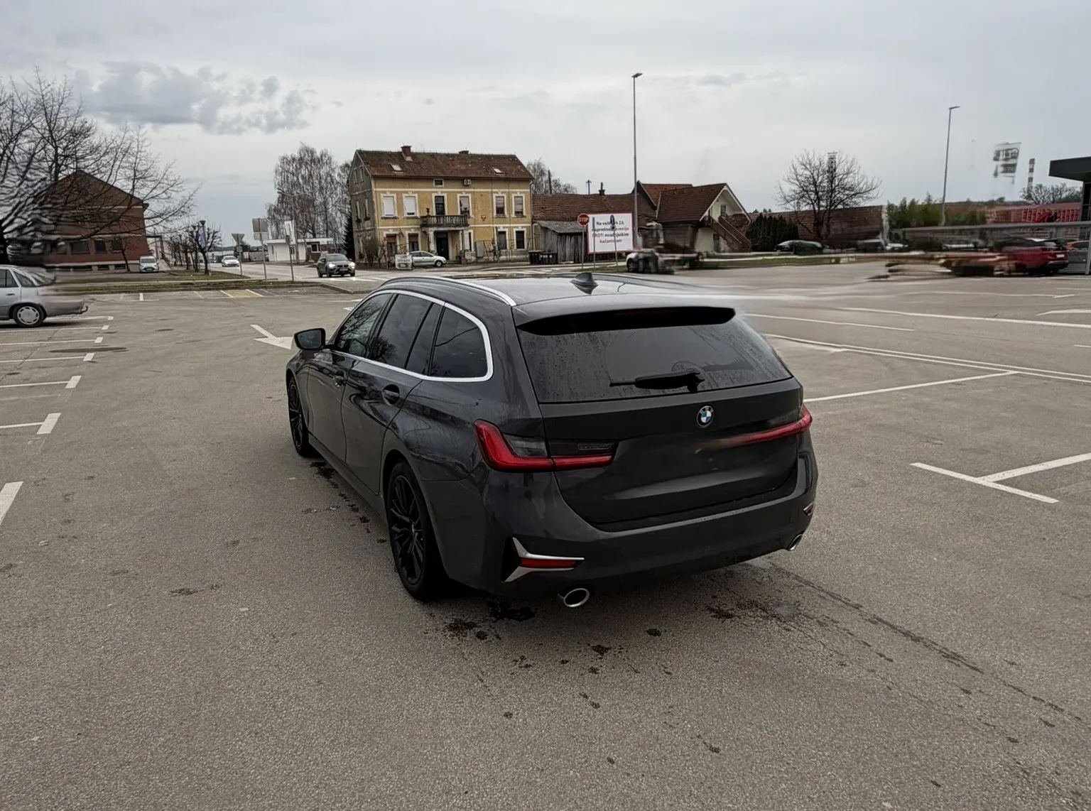 Zunanja slika - BMW Serija 3 - 320d xDrive Touring Sport Line Avt. - 4